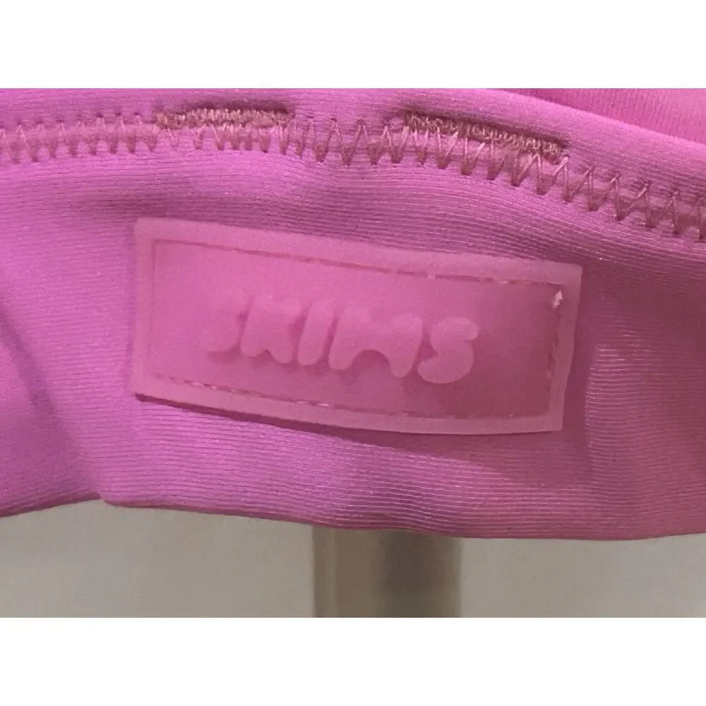 NWT Skims Neon Orchid Recycled Swim Plunge Bikini Top Women's Size L